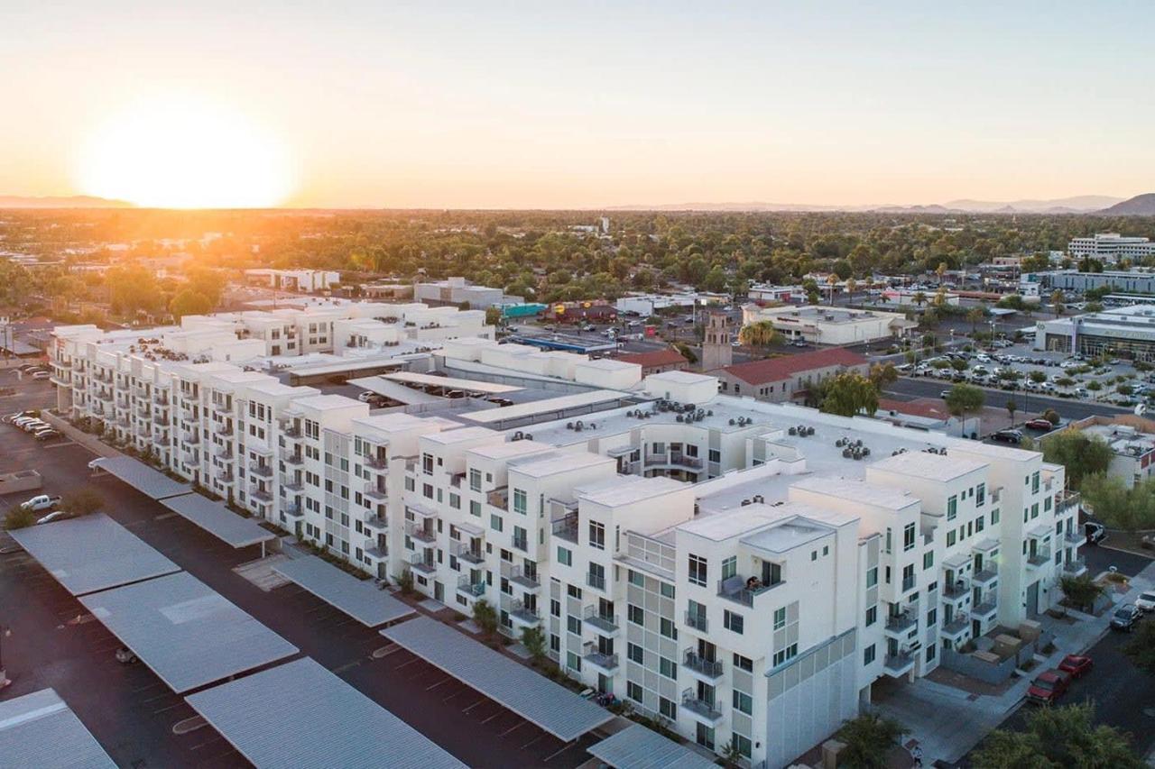 Modern Cozysuites - Paradise Under The Palm Trees! Phoenix Exterior photo